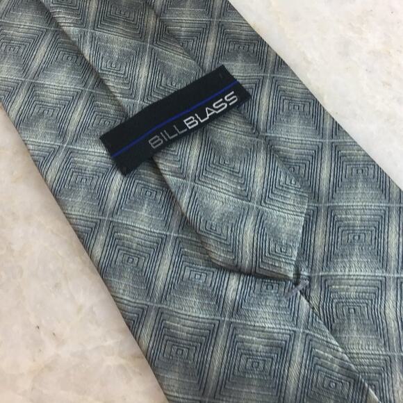 BILL BLASS SILK TIE - Picture 9 of 14
